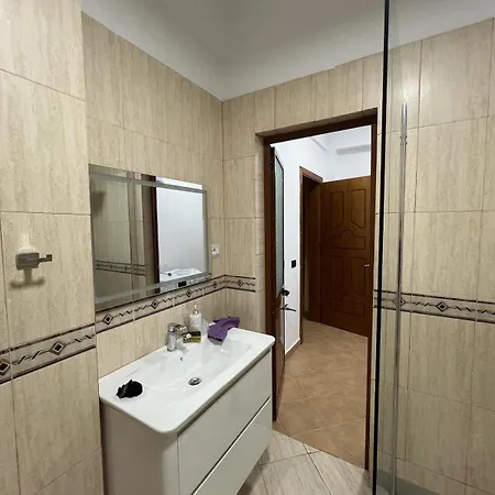 3 Bedroom In The Heart Of Tirana! Apartmán *