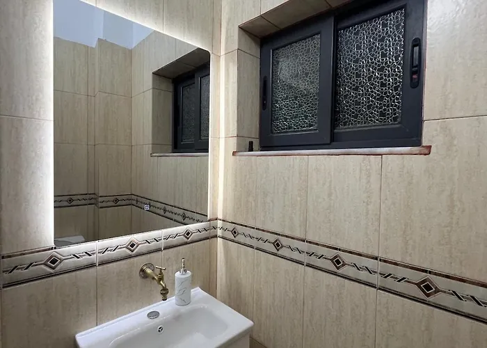 Apartmán 3 Bedroom In The Heart Of Tirana! Tirana
